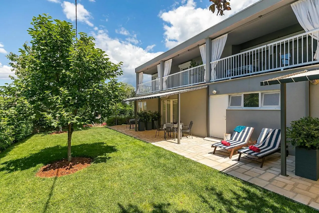 Apartments Dama Porec