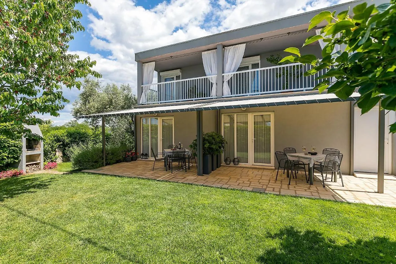 Apartments Dama Porec Croazia