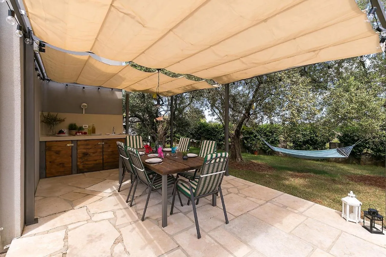 Apartments Dama Porec Croatia